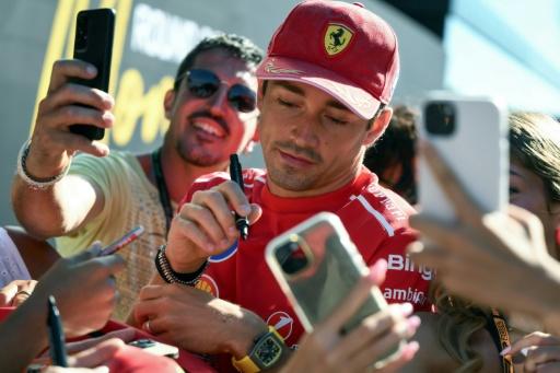 Auftakt in Monza: Ferrari-Duo am schnellsten