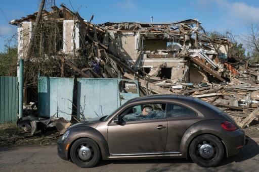 Civilian casualties are mounting on both sides as a result of the relentless bombardment — Vladyslav Musiienko / AFP