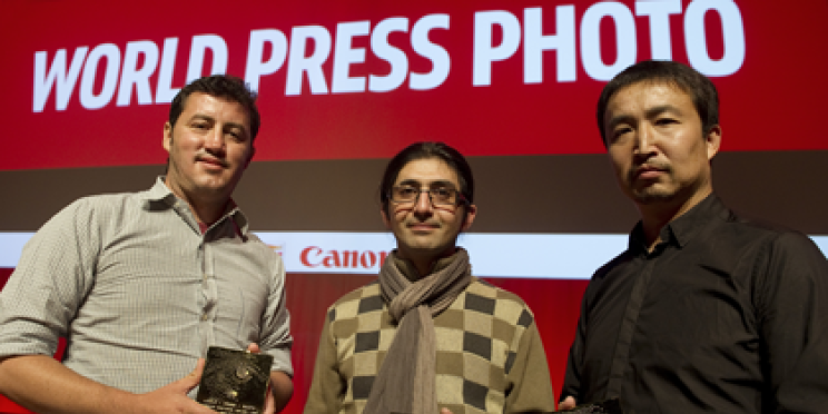Three AFP photographers awarded at the World Press Photo 2012